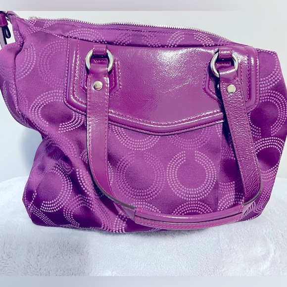 Coach Poppy crossbody tote - Picture 4 of 9